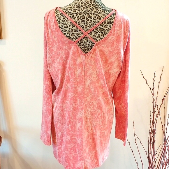 Umgee Ladies Long Sleeve Tunic Top Size:L Color:Pink - Picture 5 of 7